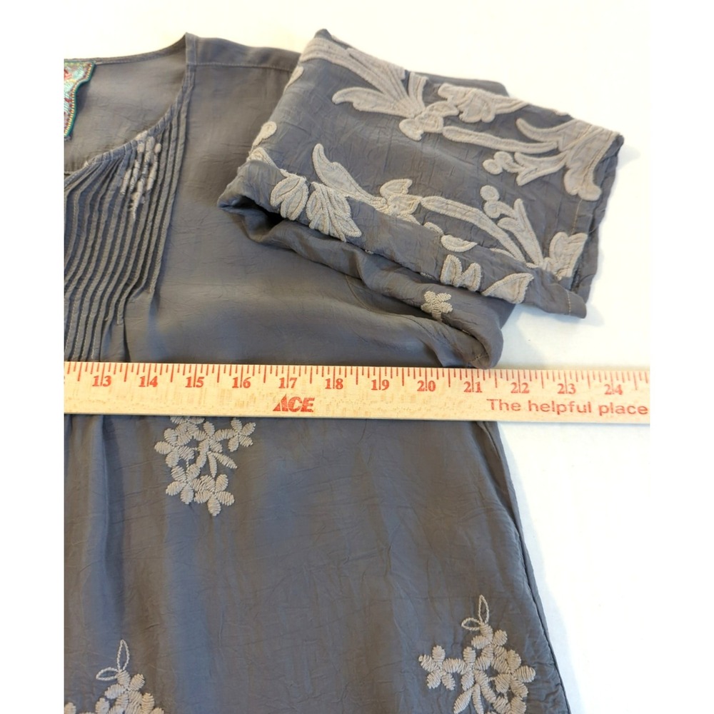 Johnny Was Tunic Top M Heavily Embroidered Button Up Pleated Fairy Inspired Chic - Picture 6 of 7